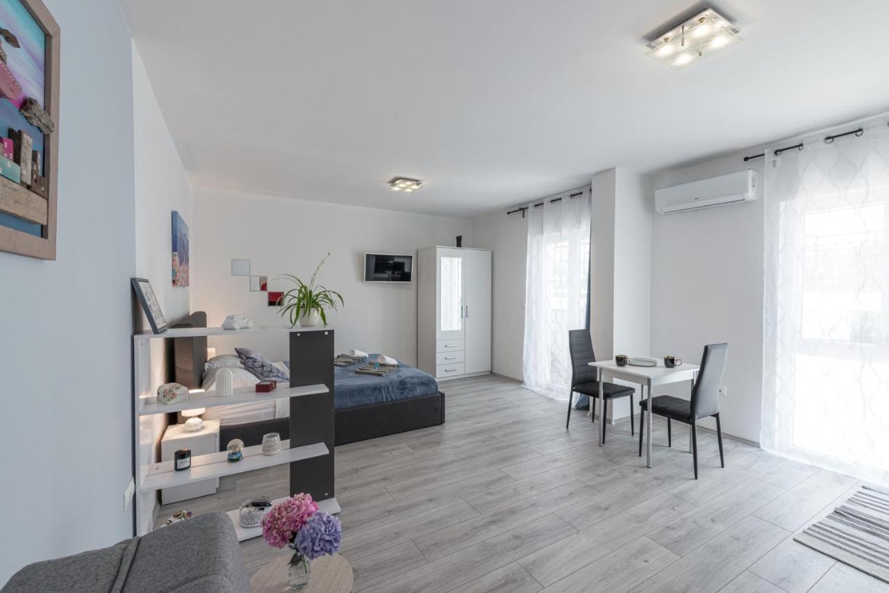 Joyful Place Apartman *